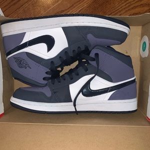 Air Jordan Mid 1 Sanded Purple